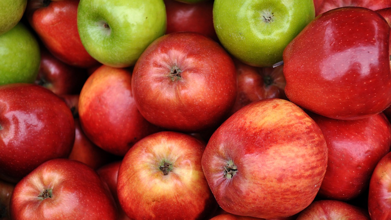 fruit green apple food free photo