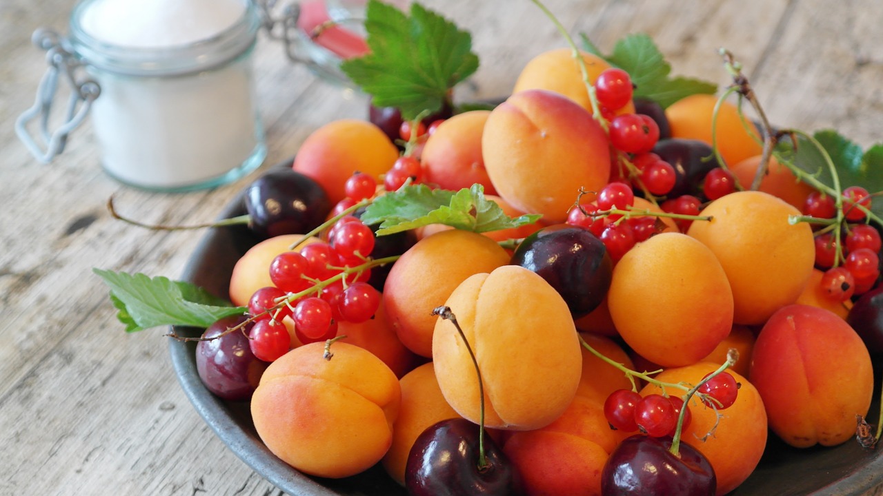 fruit fruit plate fruits free photo