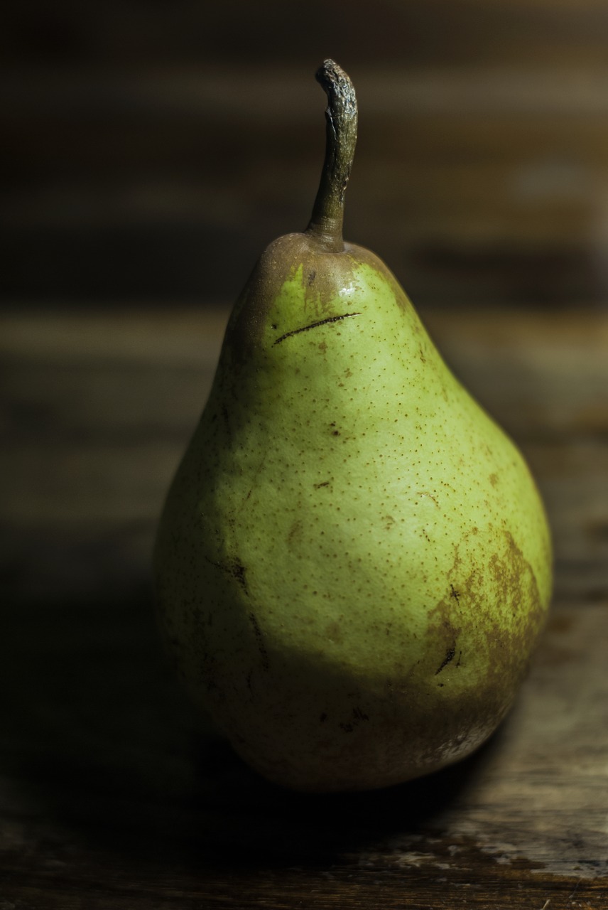 fruit pear pera free photo