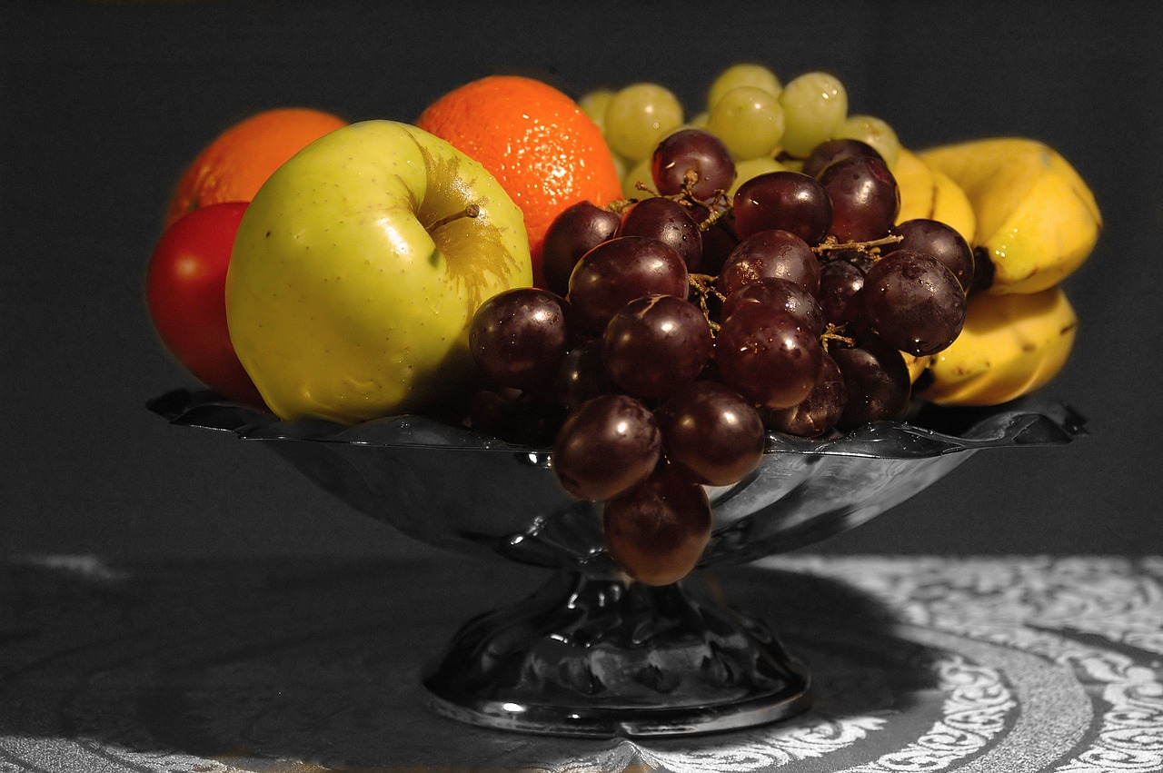 fruit fruit platter grapes free photo