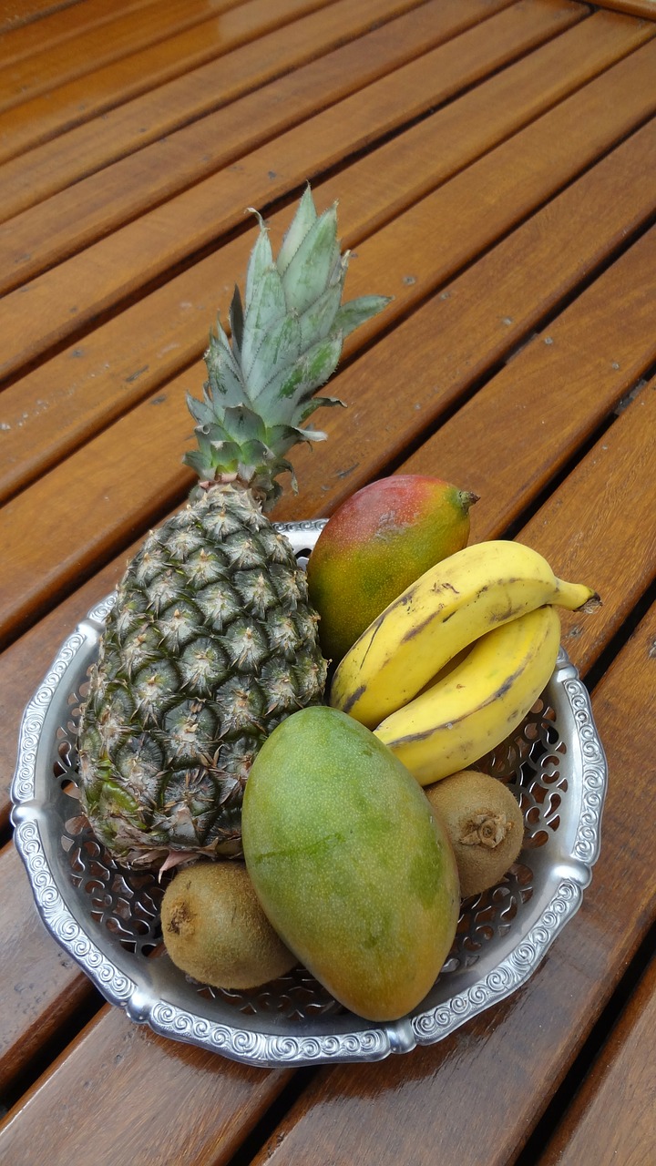 fruit pineapple manga free photo