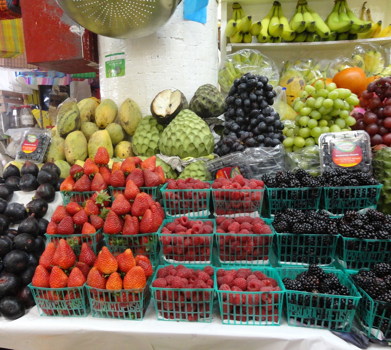 fruit berry market free photo