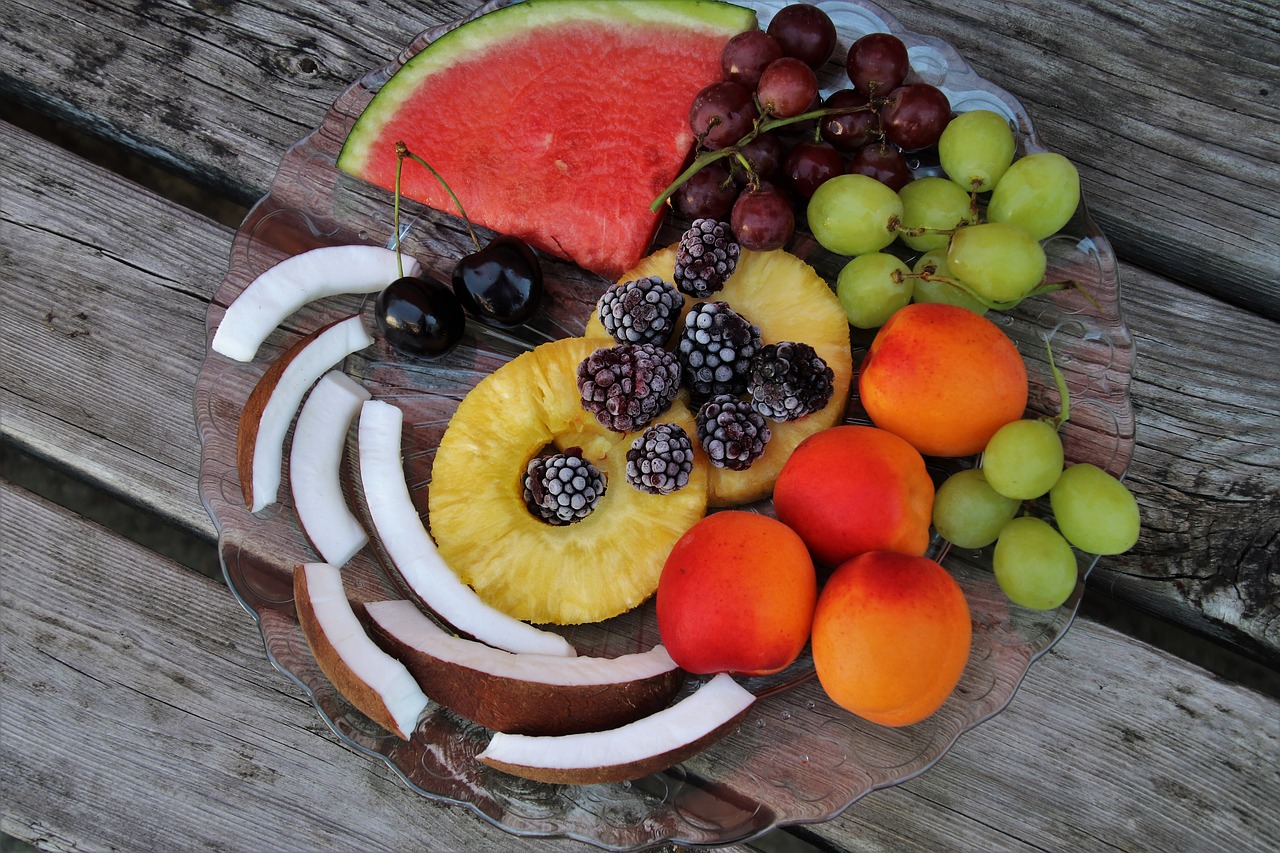 fruit  plate  appetizer free photo