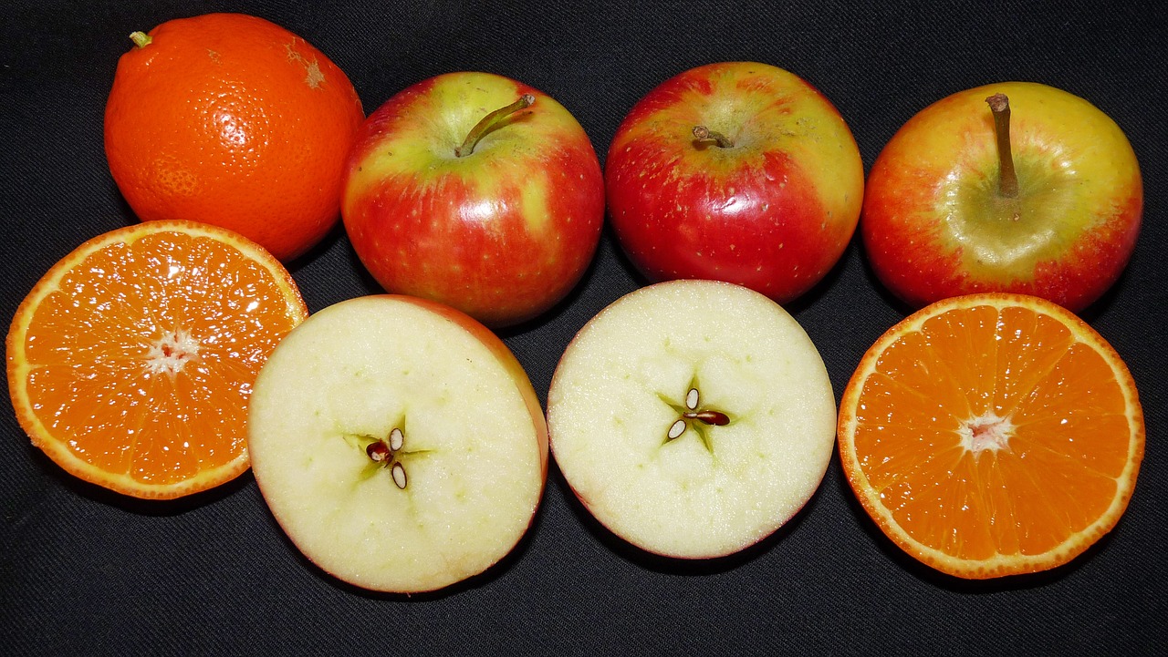 fruit  apples  citrus free photo
