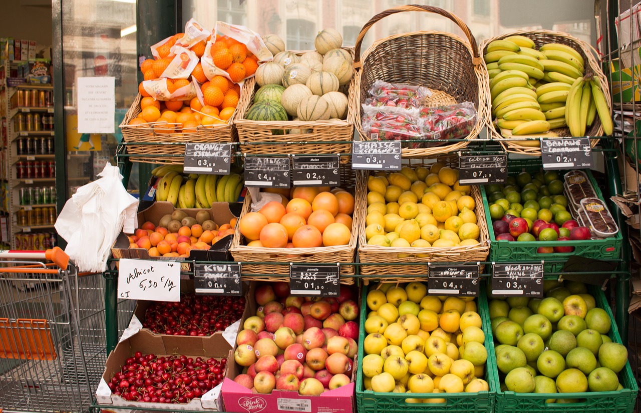 fruit  healthy  market free photo