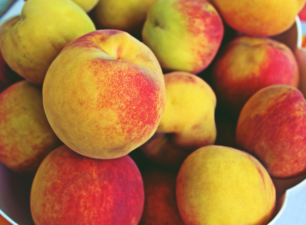 fruit  peach  food free photo