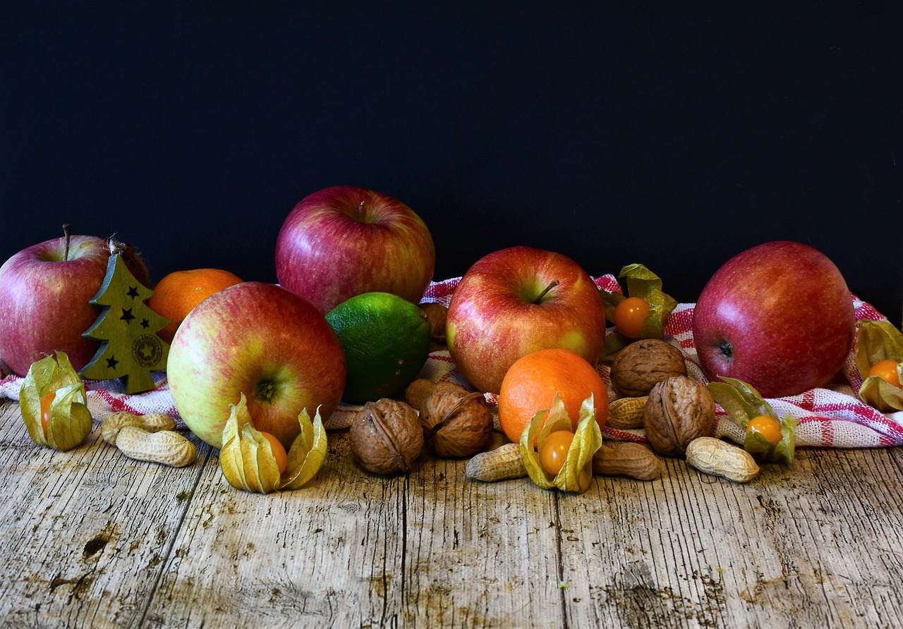 fruit  apple  tangerines free photo