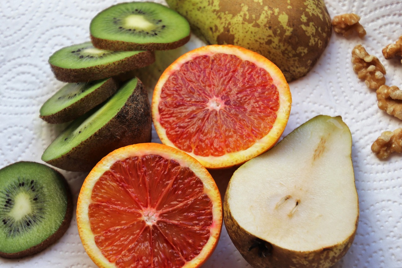fruit  kiwi  mandarin free photo
