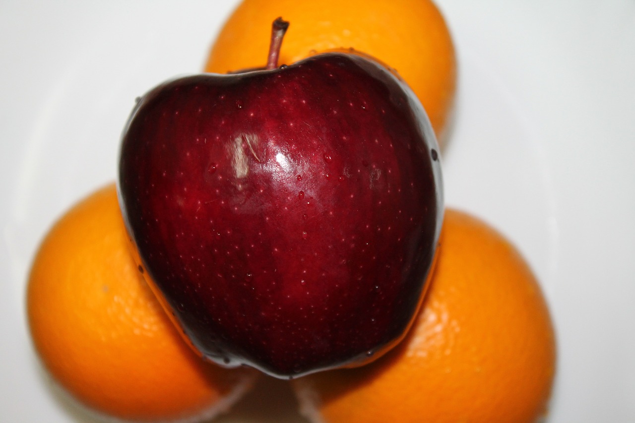 fruit apple red free photo