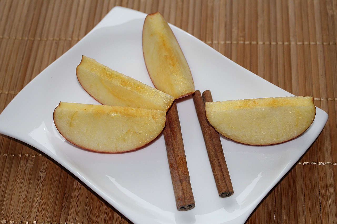 fruit plate decoration apple slices free photo