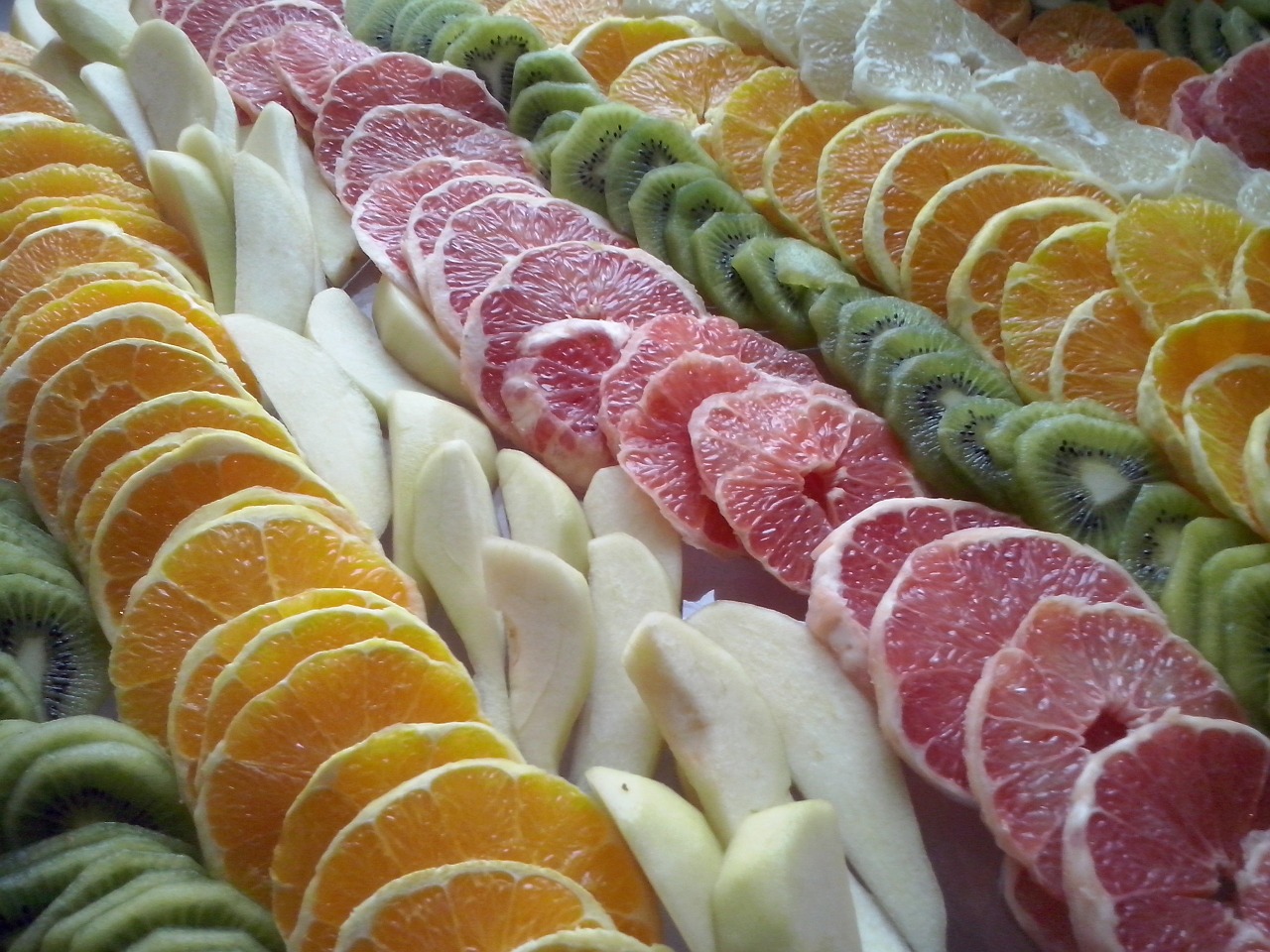 fruit slices appetizer free photo