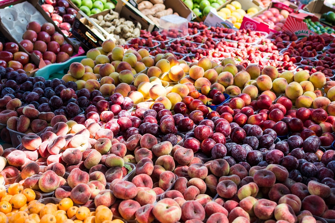 fruit market farmers free photo