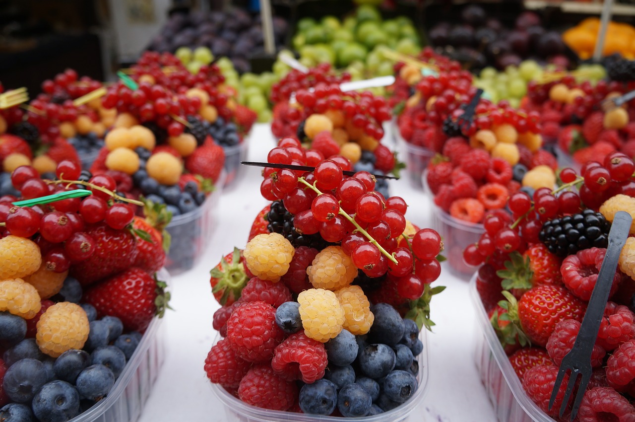 fruit collection blueberry raspberry free photo