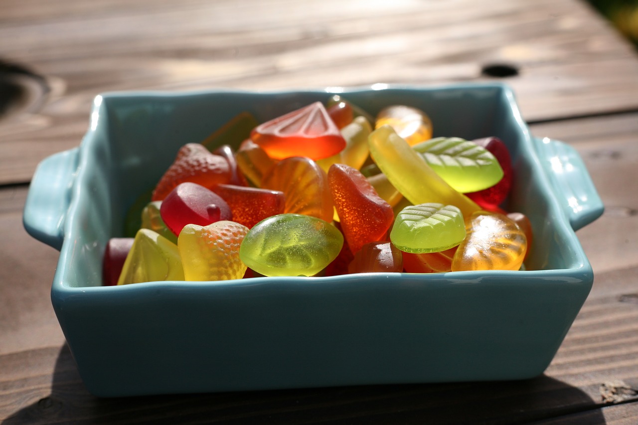 fruit jelly  sweet  sweetness free photo