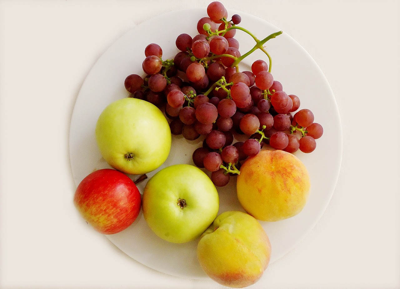 fruit plate fruit apple free photo