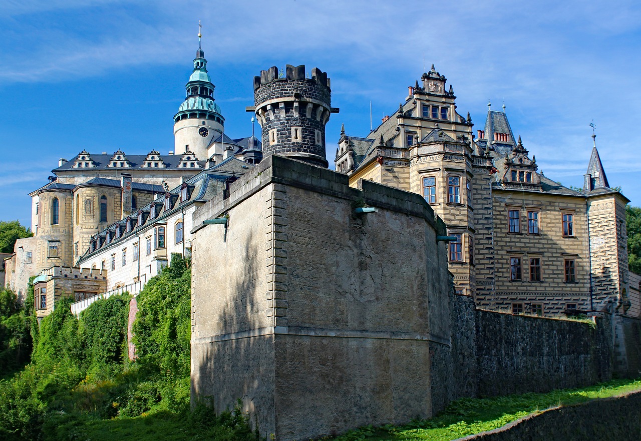 frýdlant  castle  renaissance free photo