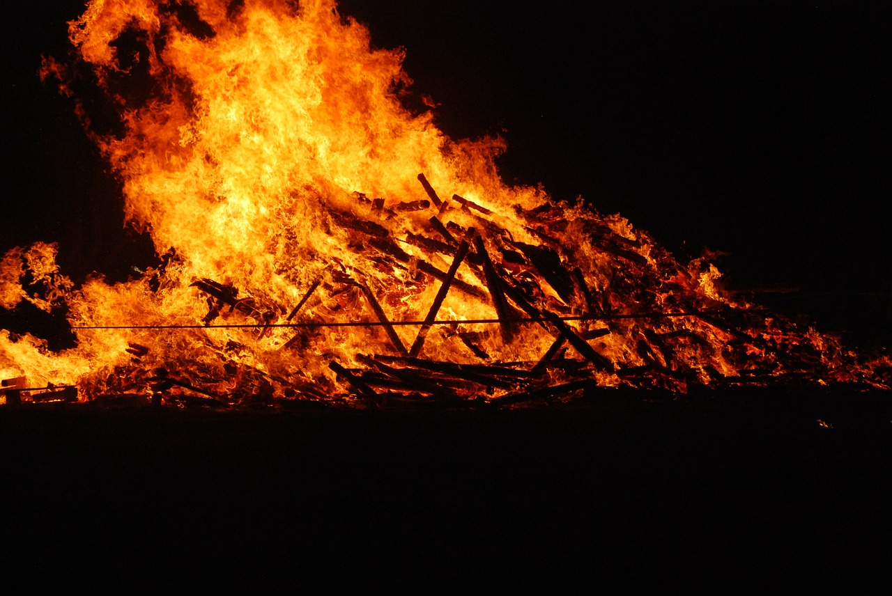 funeral pyre fire may fire free photo