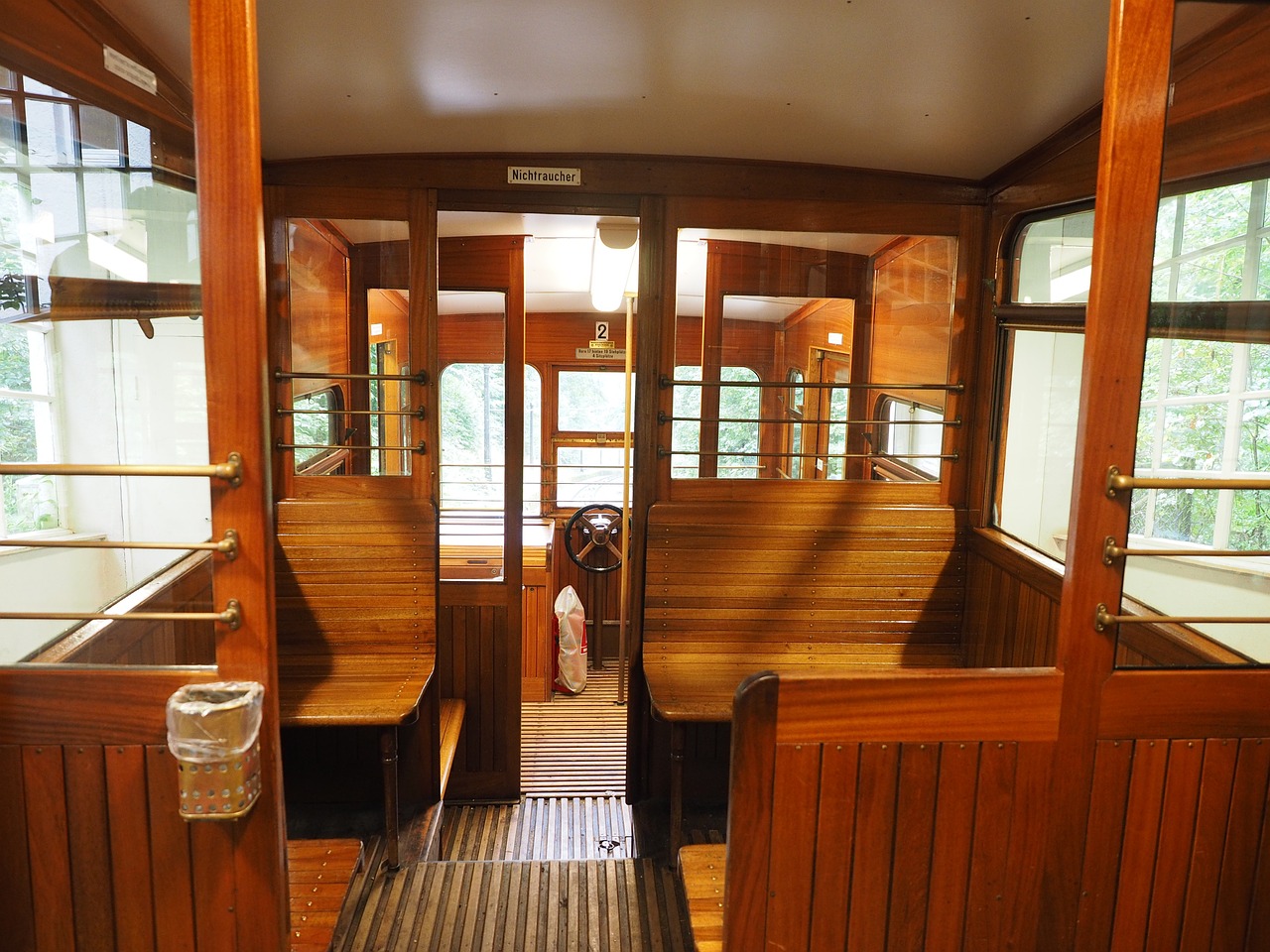 funicular railway dare interior free photo