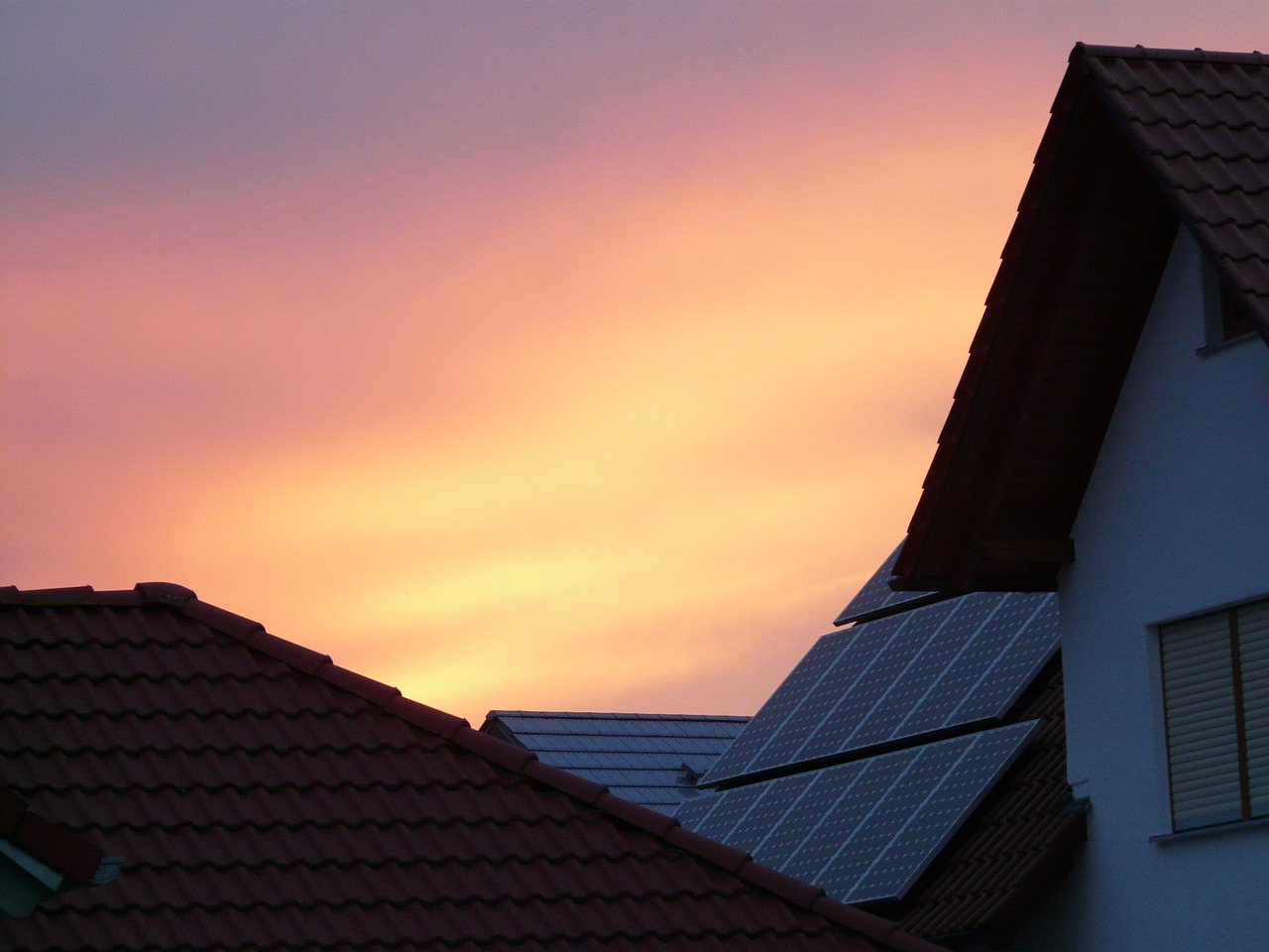 gable solar cells home free photo