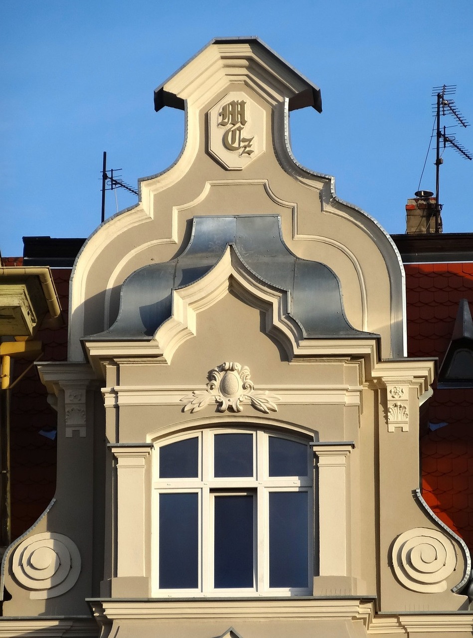 gable pediment architecture free photo