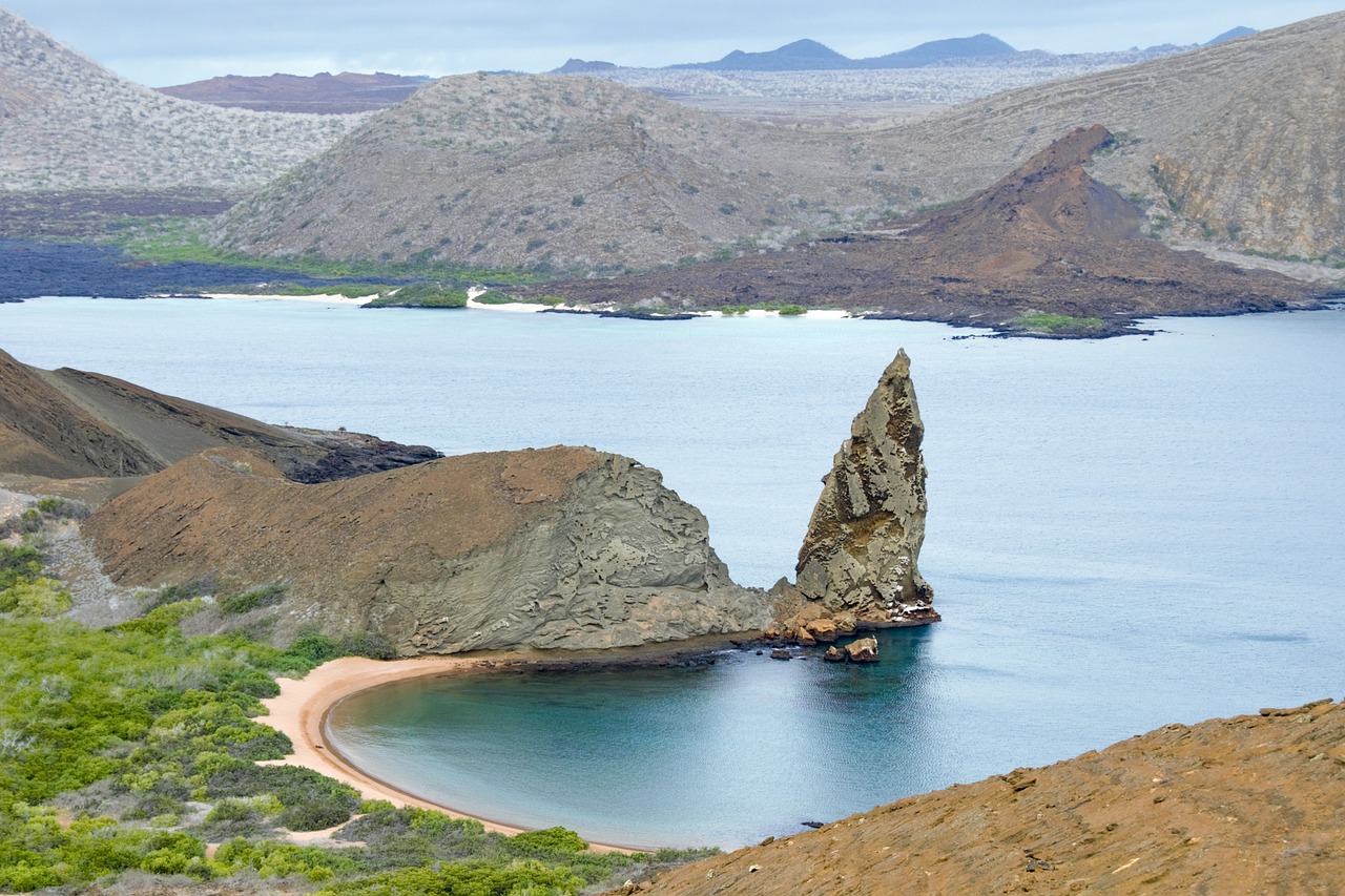 galapagos islands galapagos volcanic free photo