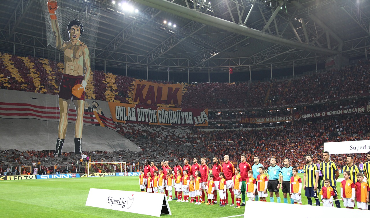 Download free photo of Galatasaray,fenerbahce,derby,the audience,super league - from needpix.com