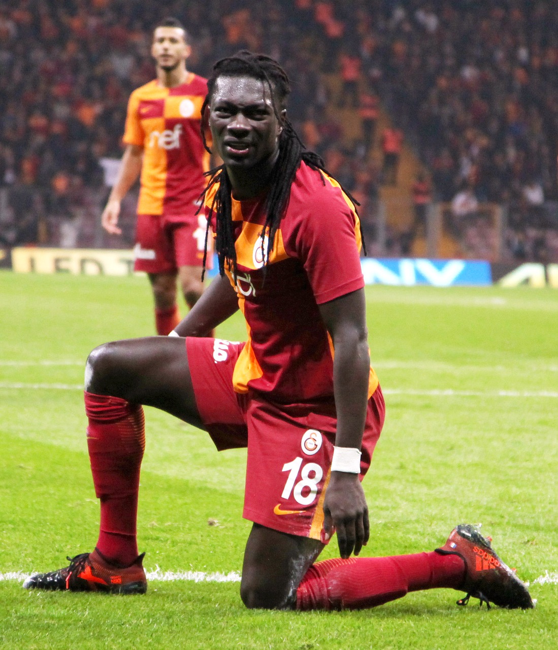 galatasaray bafetimbi gomis super league free photo