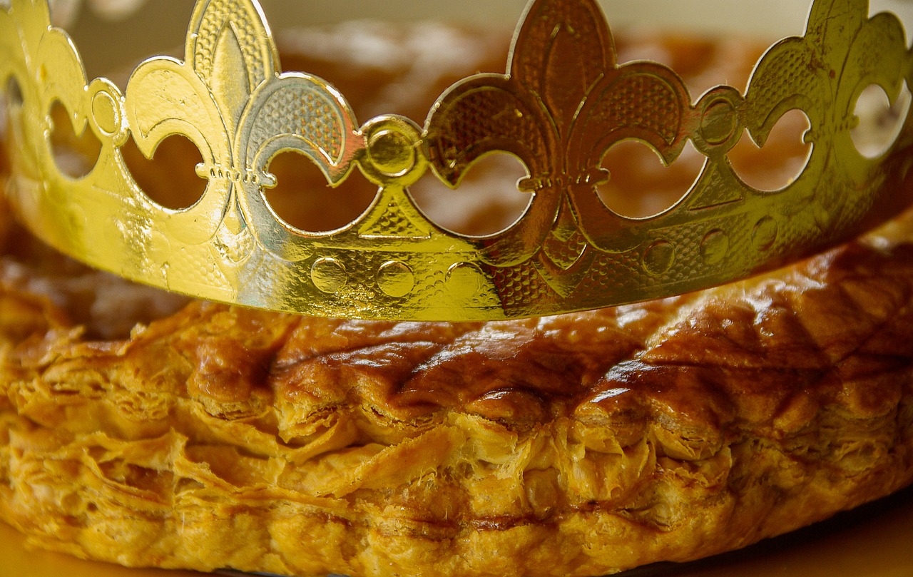 galette des rois crown slab free photo