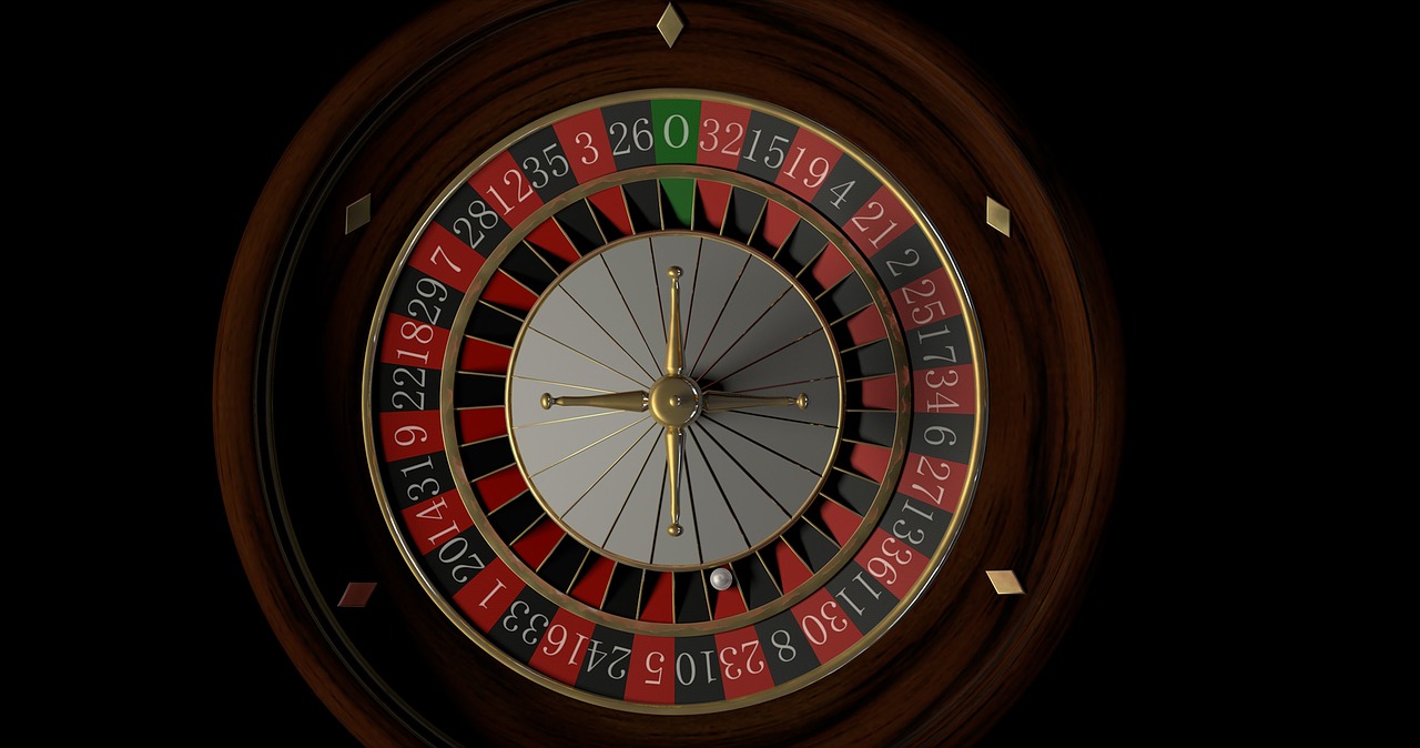 gambling roulette game bank free photo