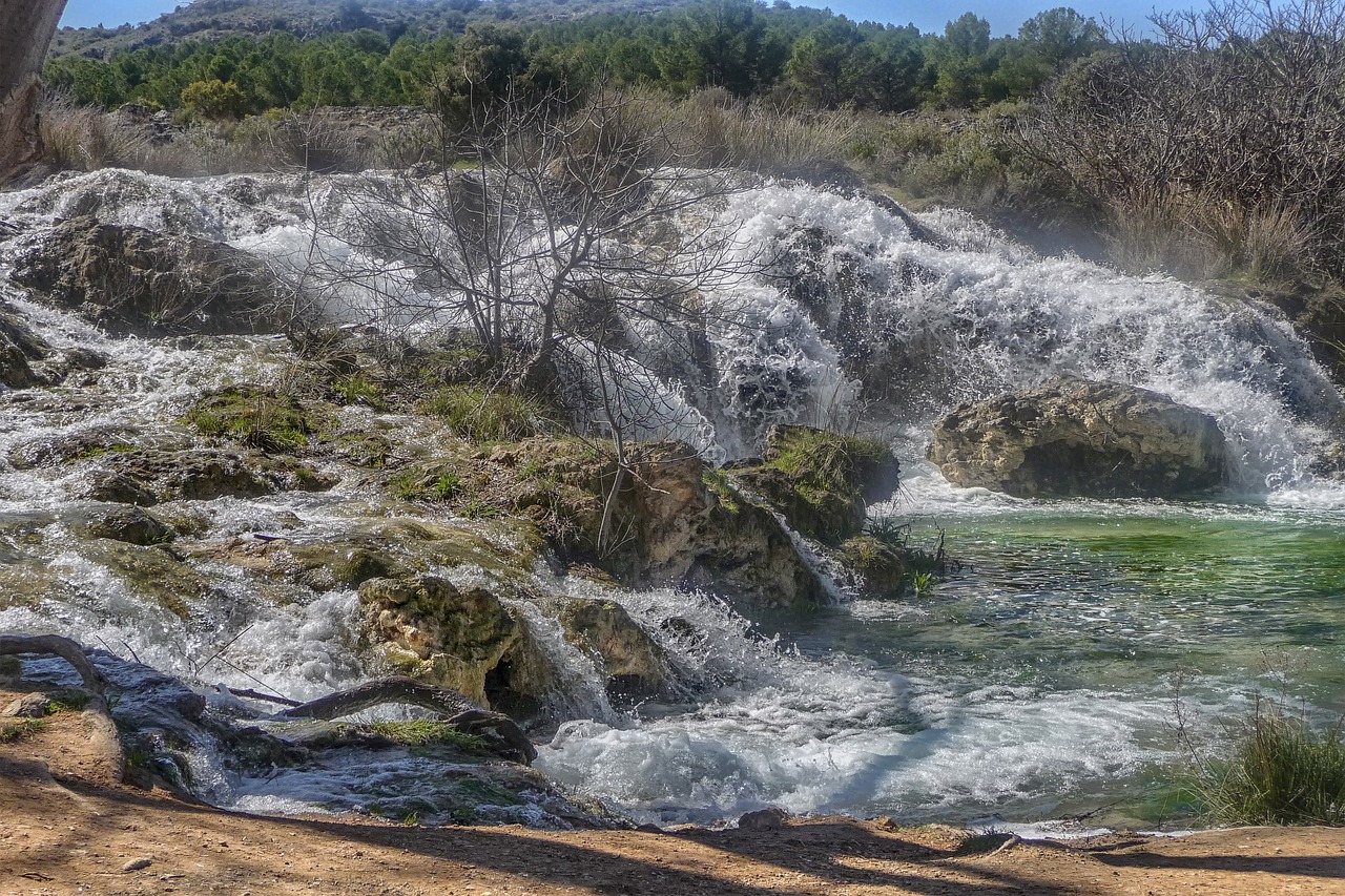 gaps  waterfalls  nature free photo