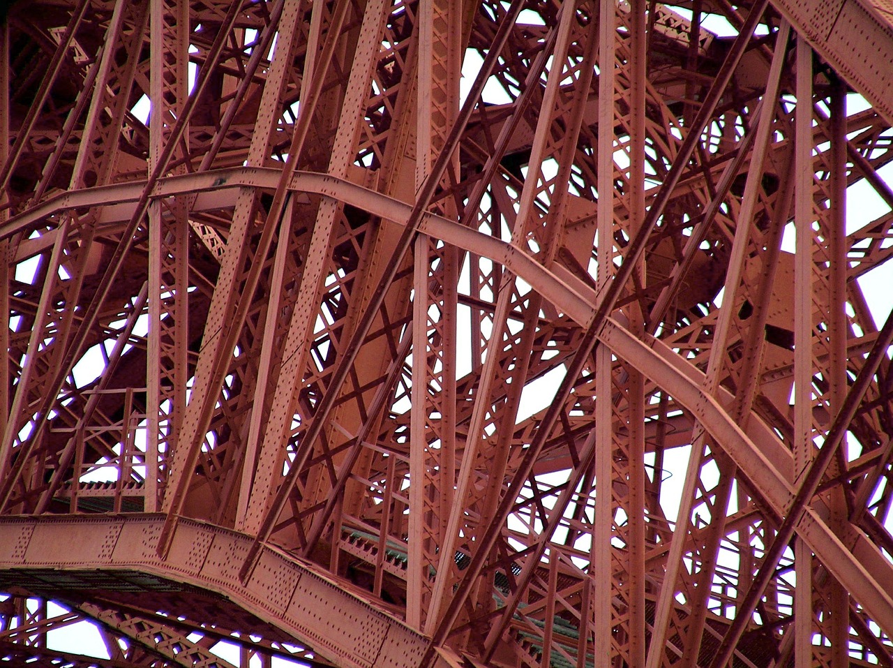 garabit-viaduct steely railway bridge free photo