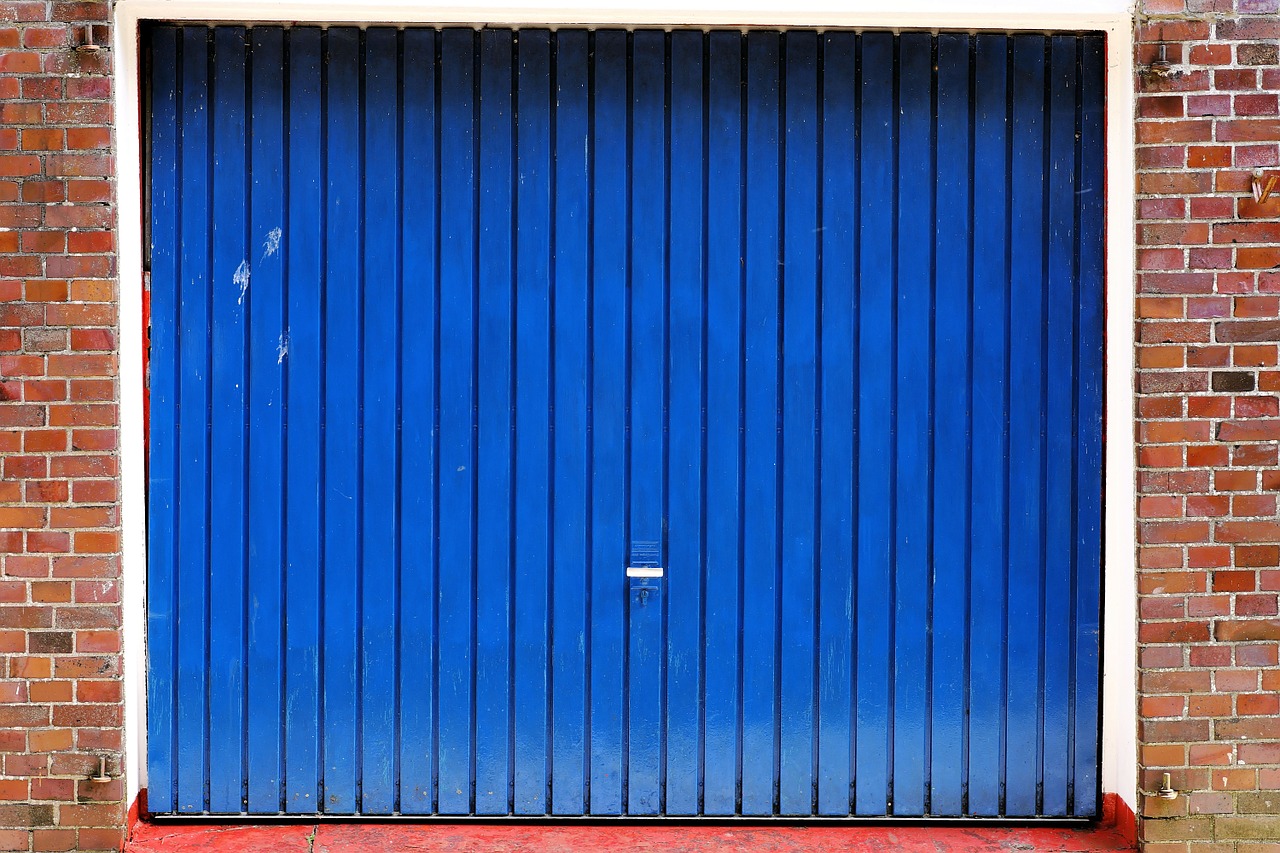 garage door home blue free photo
