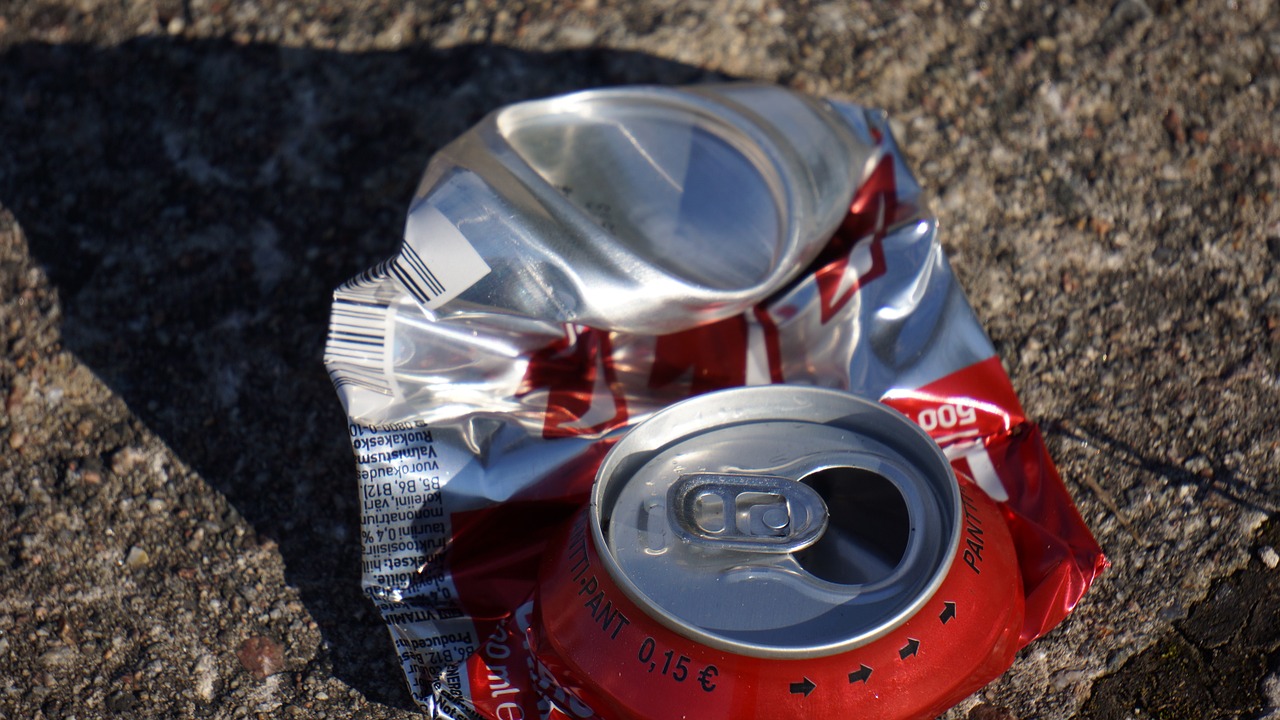 garbage aluminum can free photo