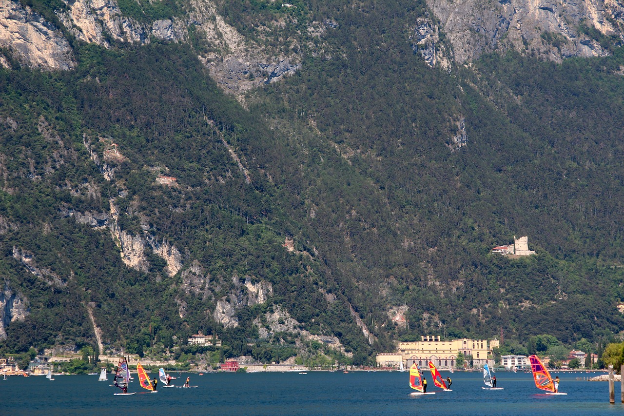 garda italy lake free photo