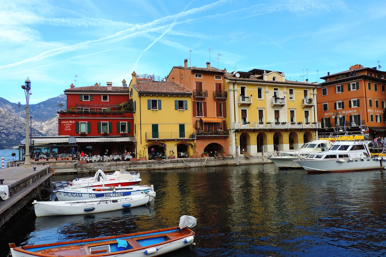 garda malcesine port free photo