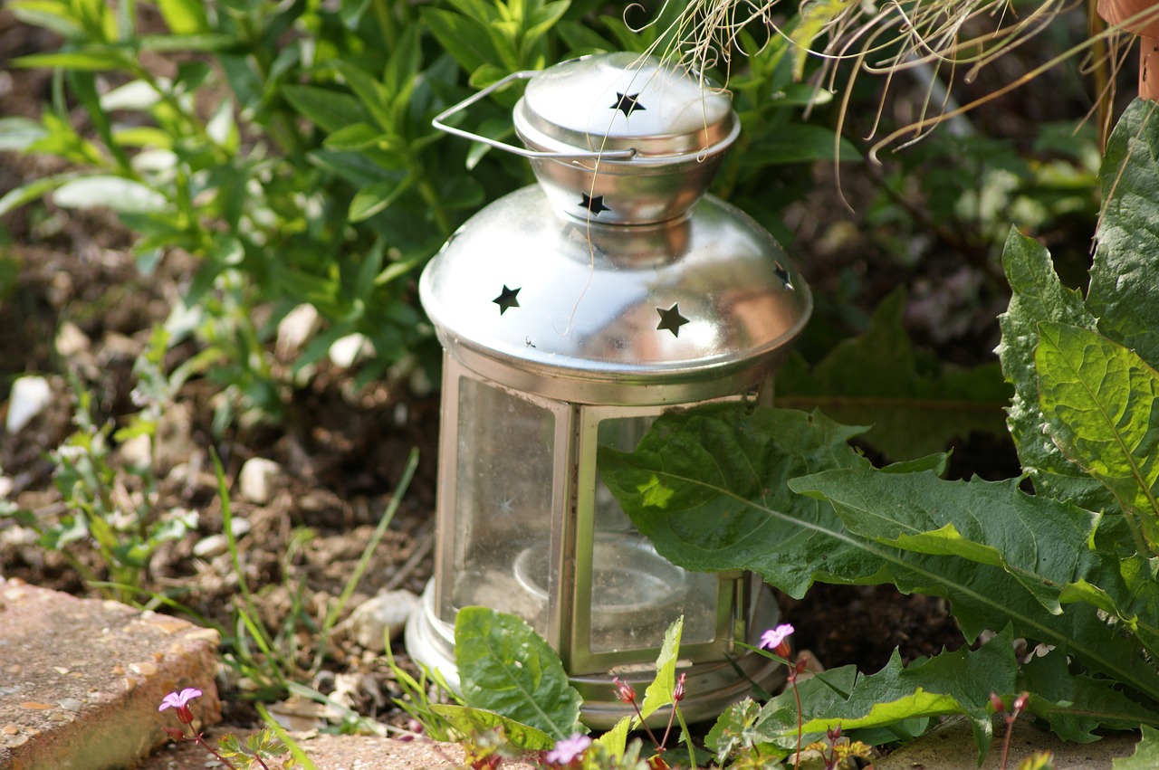 garden lamp candle free photo