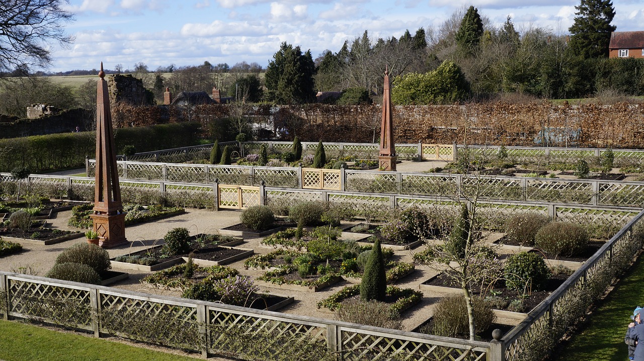 garden castle tourism free photo