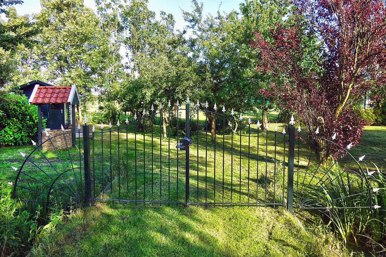 garden gate wrought free photo