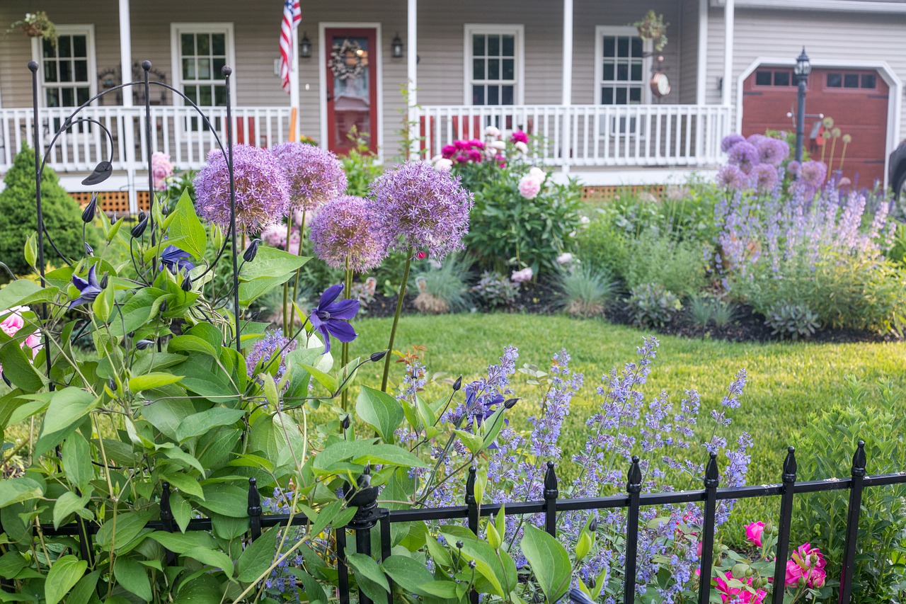 garden  yard  architecture free photo