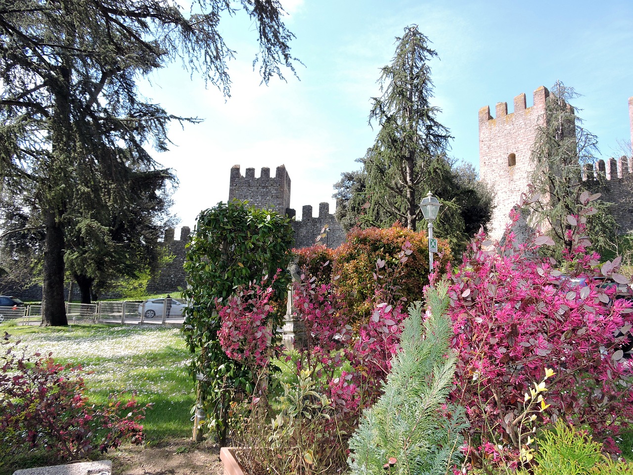 garden castle torre free photo