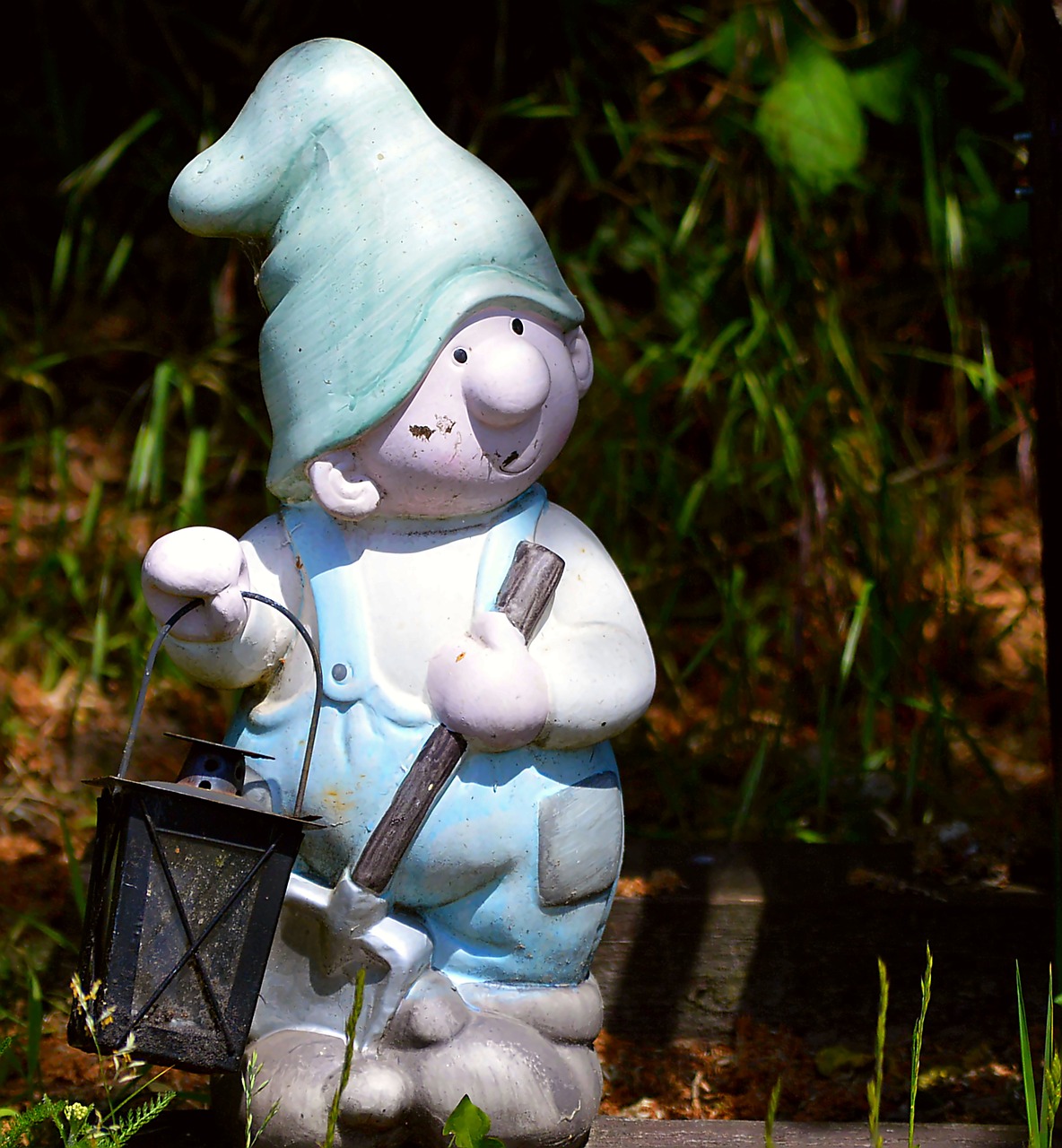 garden gnome cap figure free photo