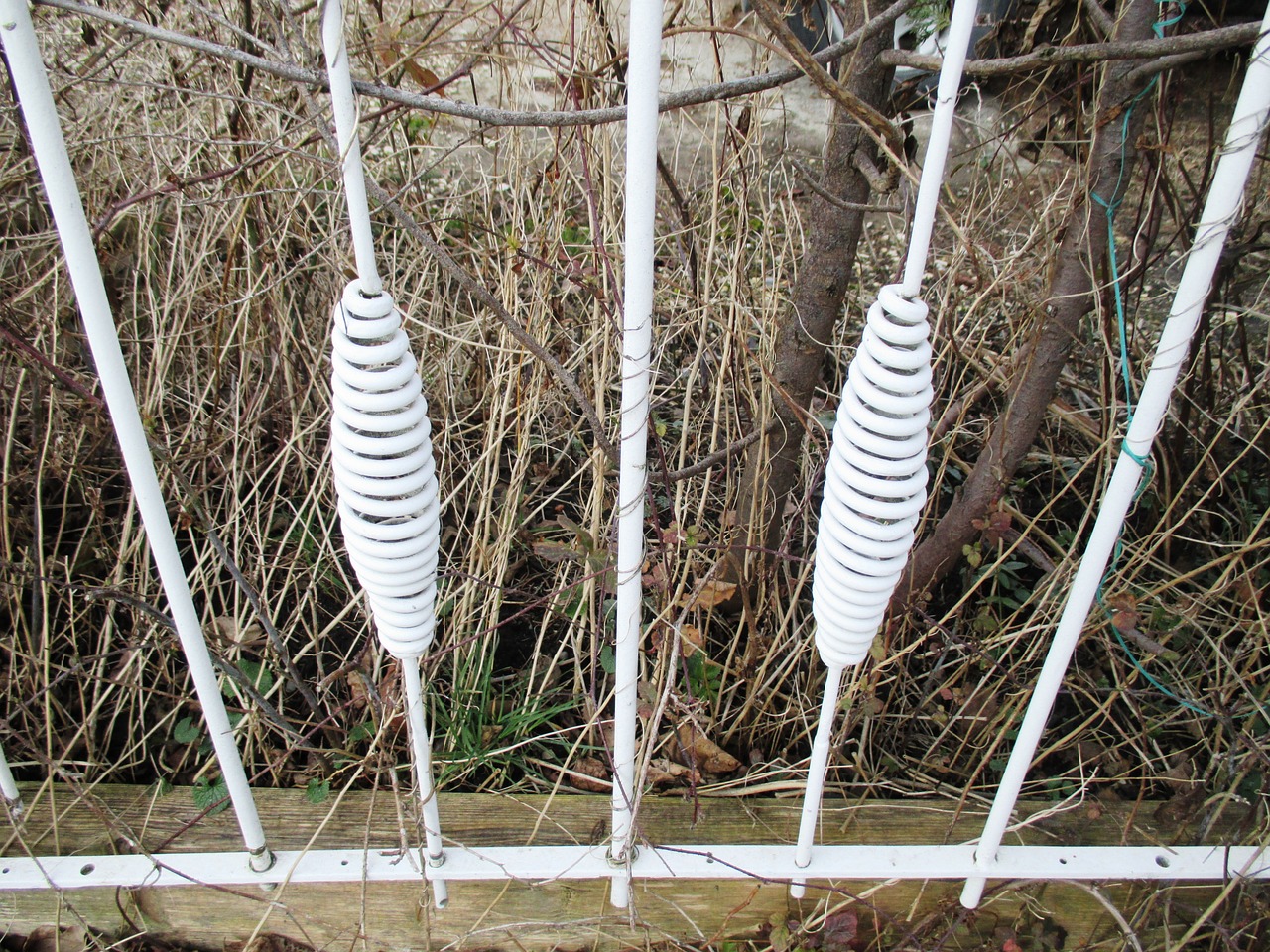 garden hag iron rods ornament free photo