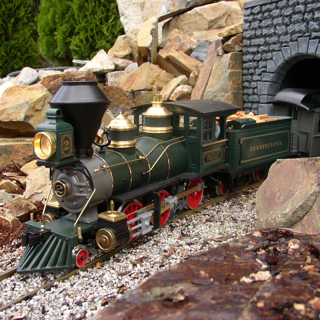 garden trains miniature model railway free photo