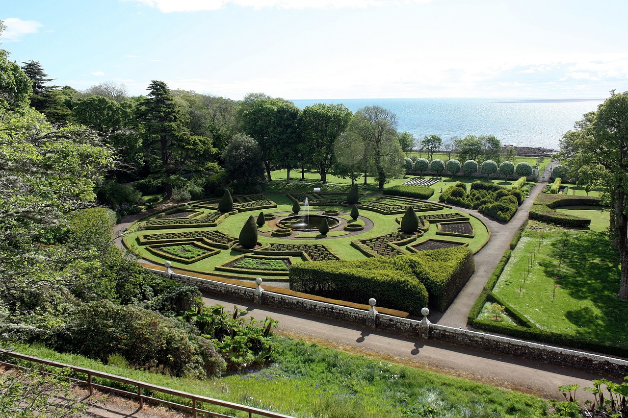 gardens scotland sky free photo