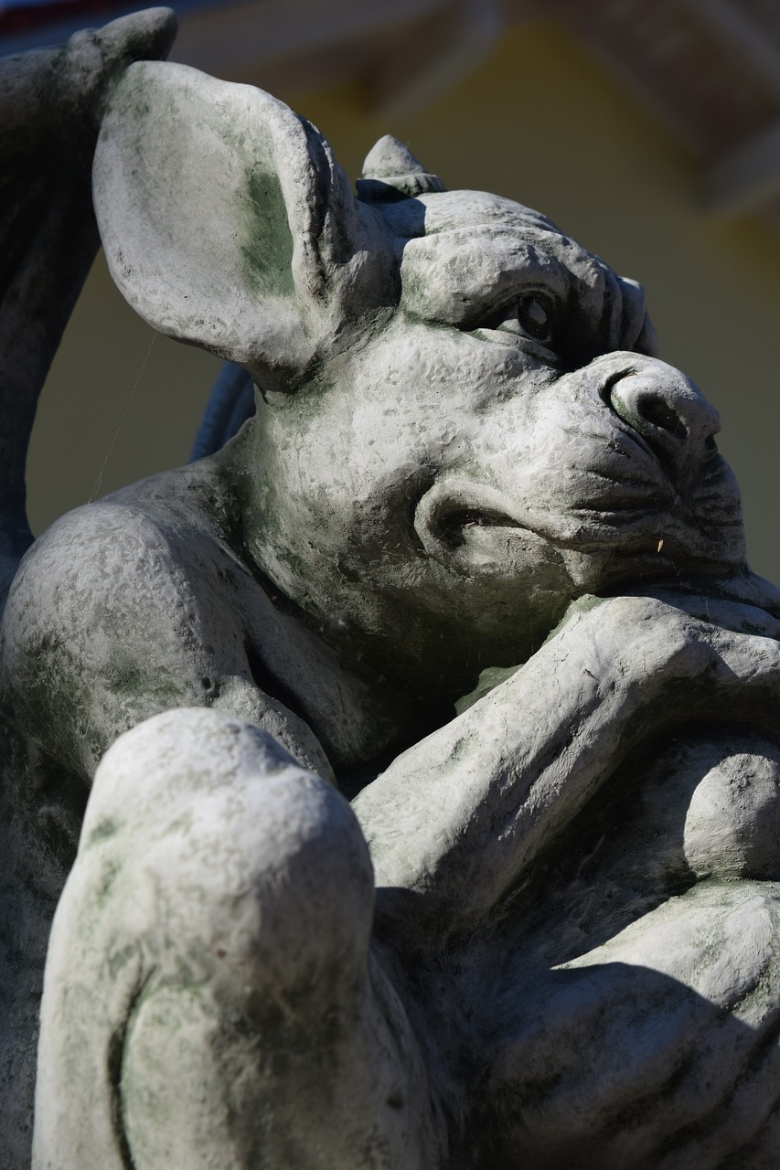 gargoyle stone figure figure free photo