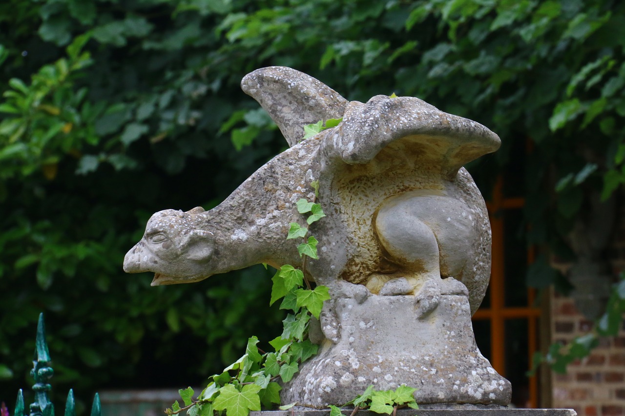 gargoyle statue sculpture free photo