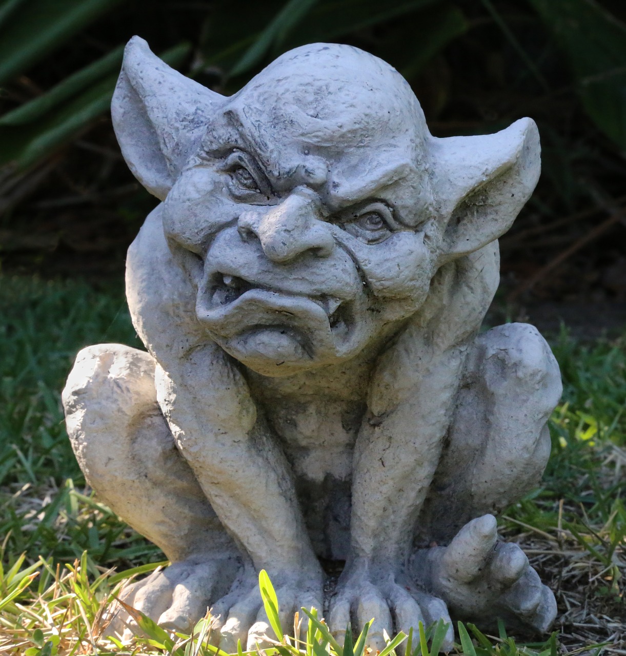 gargoyle grumpy statue free photo