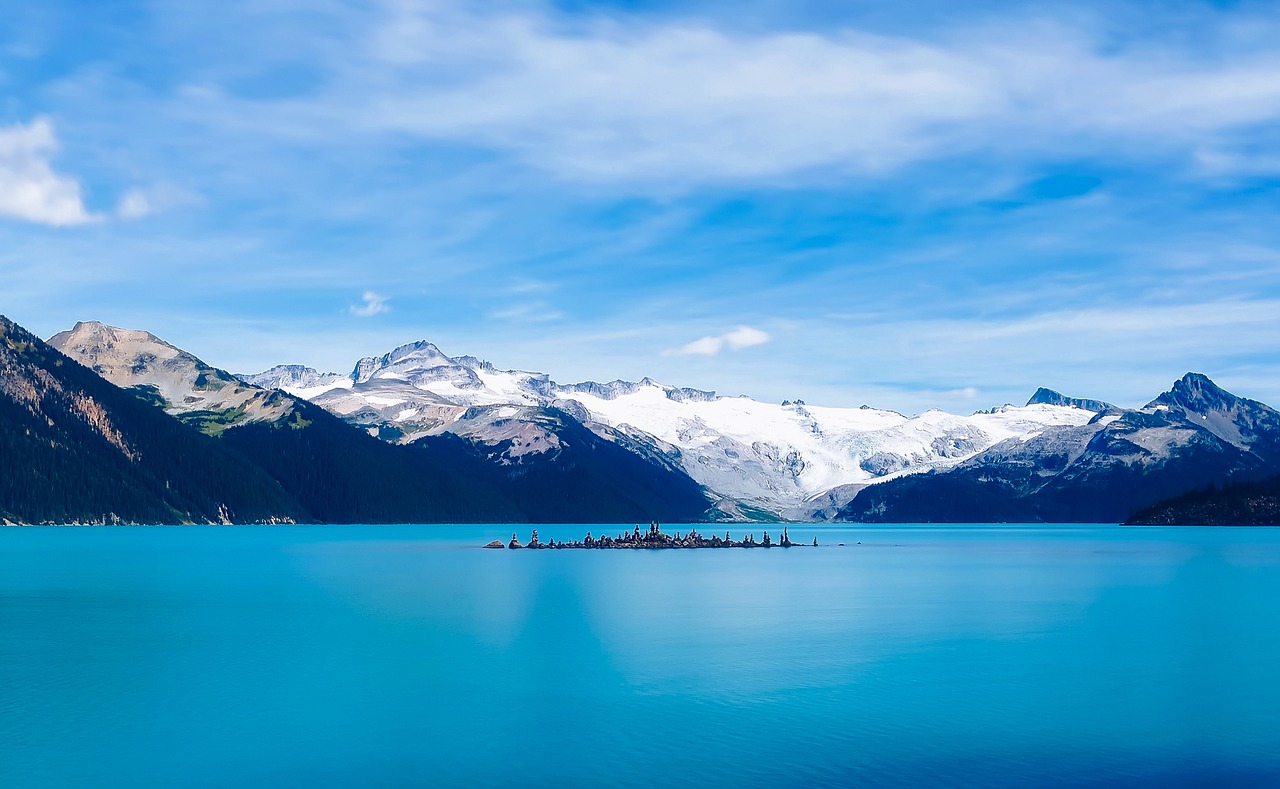 garibaldi lake water mountains free photo