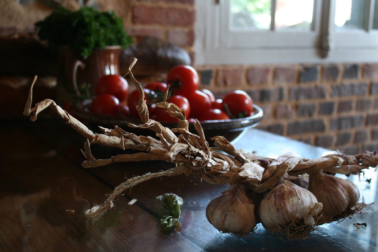garlic  kitchen  life free photo