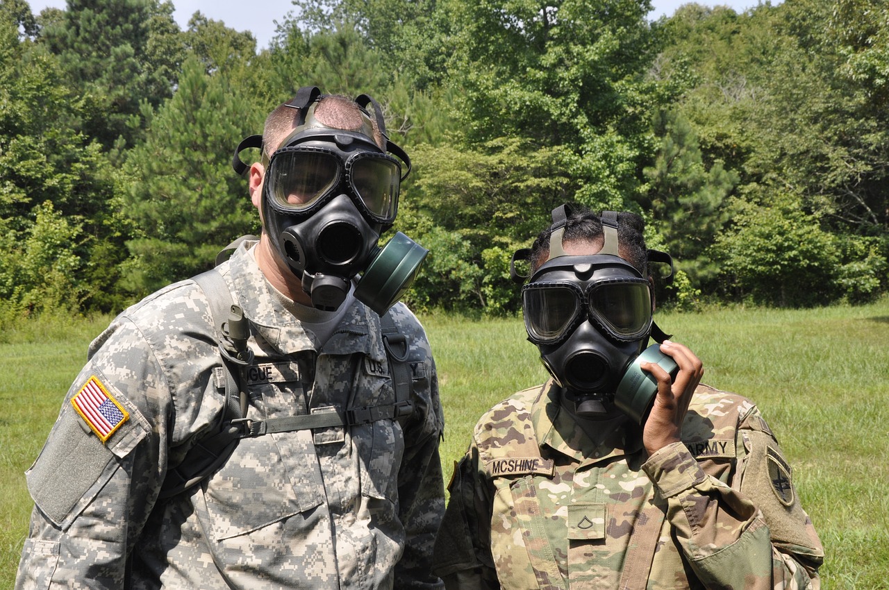 gas mask army soldiers free photo